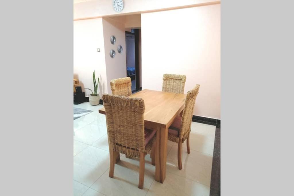 Photo of Livingroom in Lavington