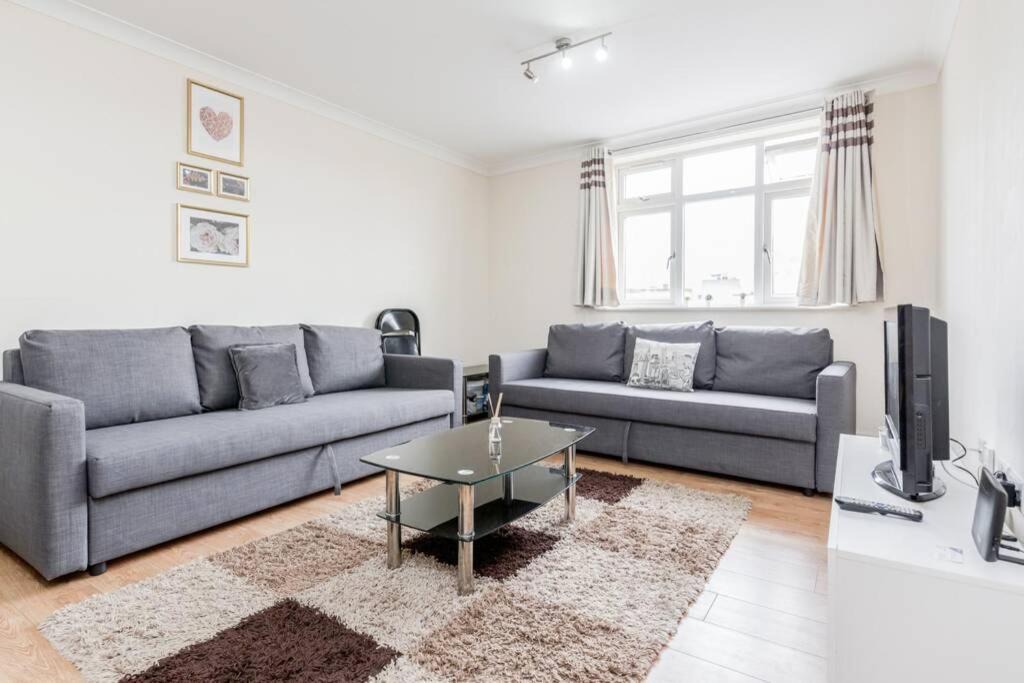 Photo of Livingroom in Whitechapel