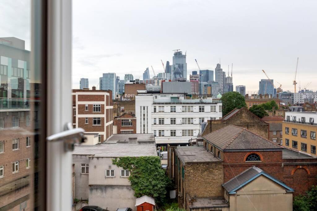 Photo of Patio Balcony in Whitechapel