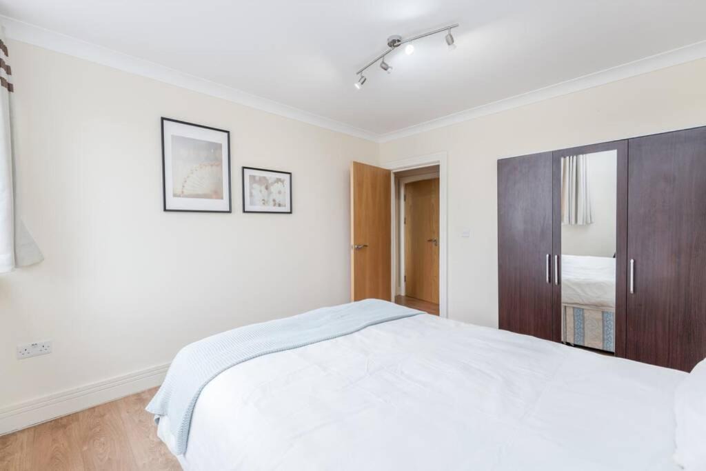 Photo of Bedroom in Whitechapel