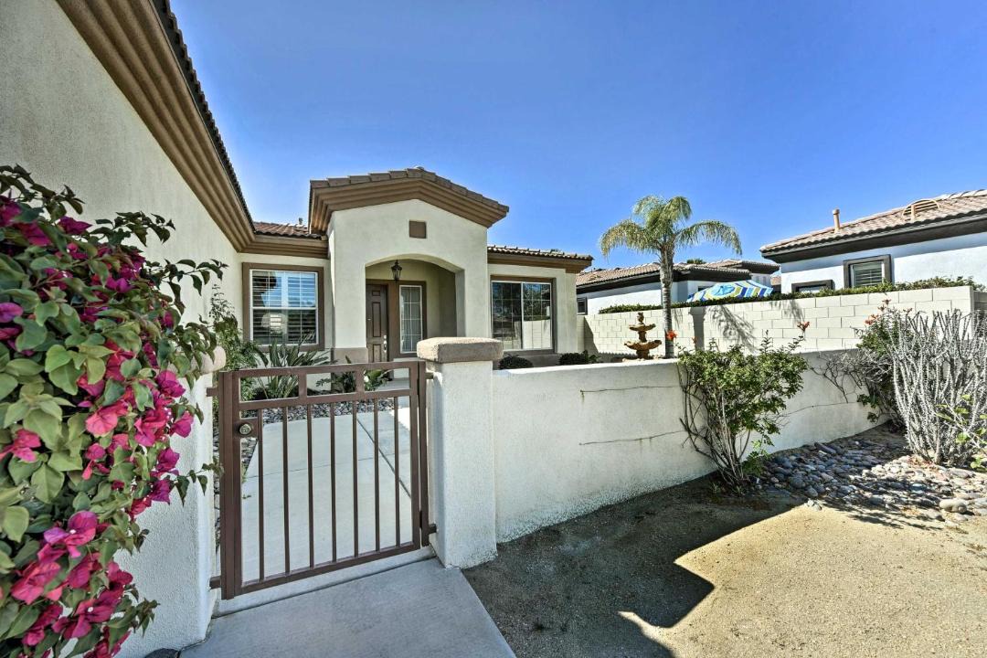 Photo of Buildings in Palm Desert
