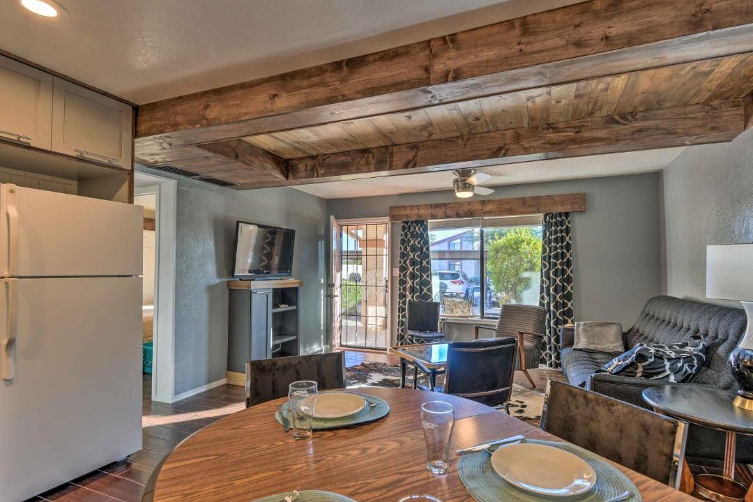 Photo of Livingroom in Apache Junction