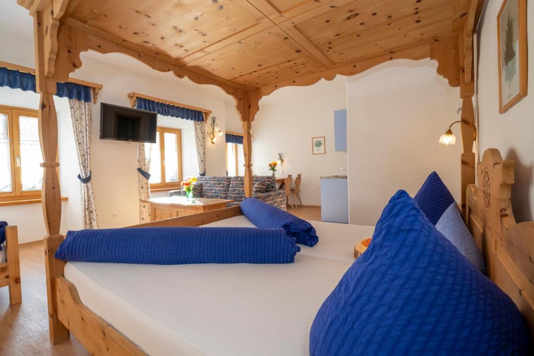 Photo of Bedroom in Val Muestair