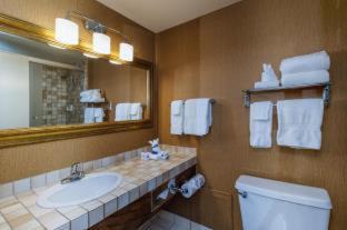 Photo of Bathroom in Carpinteria
