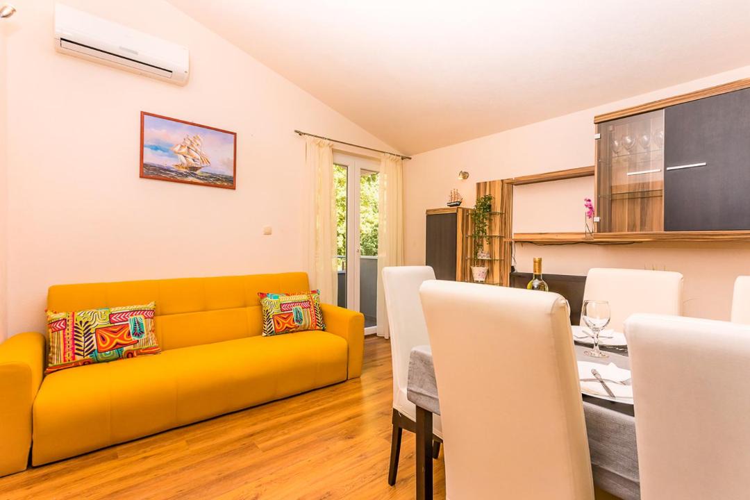 Photo of Livingroom in Gata