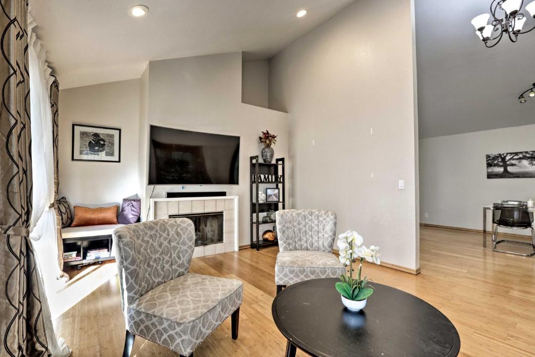 Photo of Livingroom in East San Jose