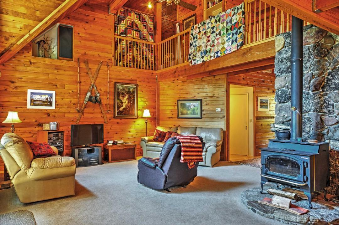 Photo of Livingroom in Granite Ridge