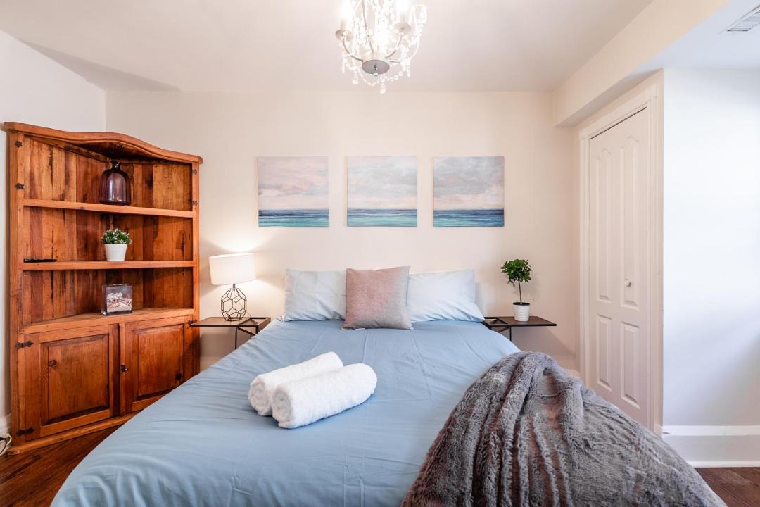 Photo of Bedroom in Chaplin Estates
