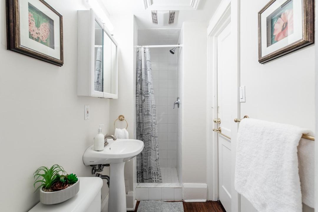 Photo of Bathroom in Chaplin Estates