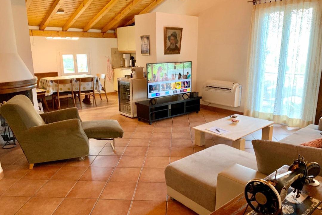 Photo of Livingroom in Comano