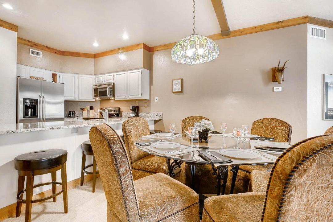 Photo of Livingroom in Deer Valley