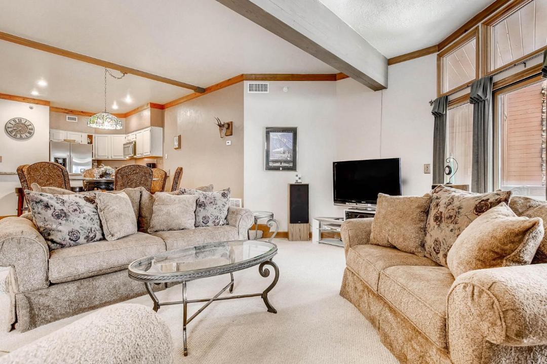 Photo of Livingroom in Deer Valley
