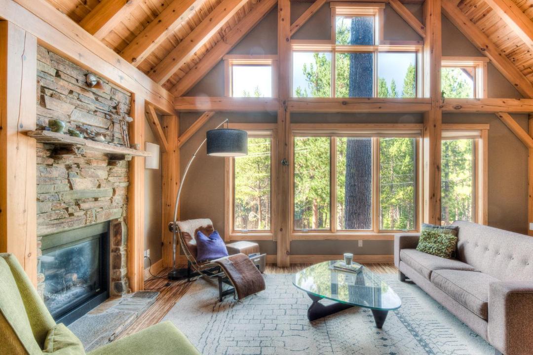 Photo of Livingroom in Country Club Estates