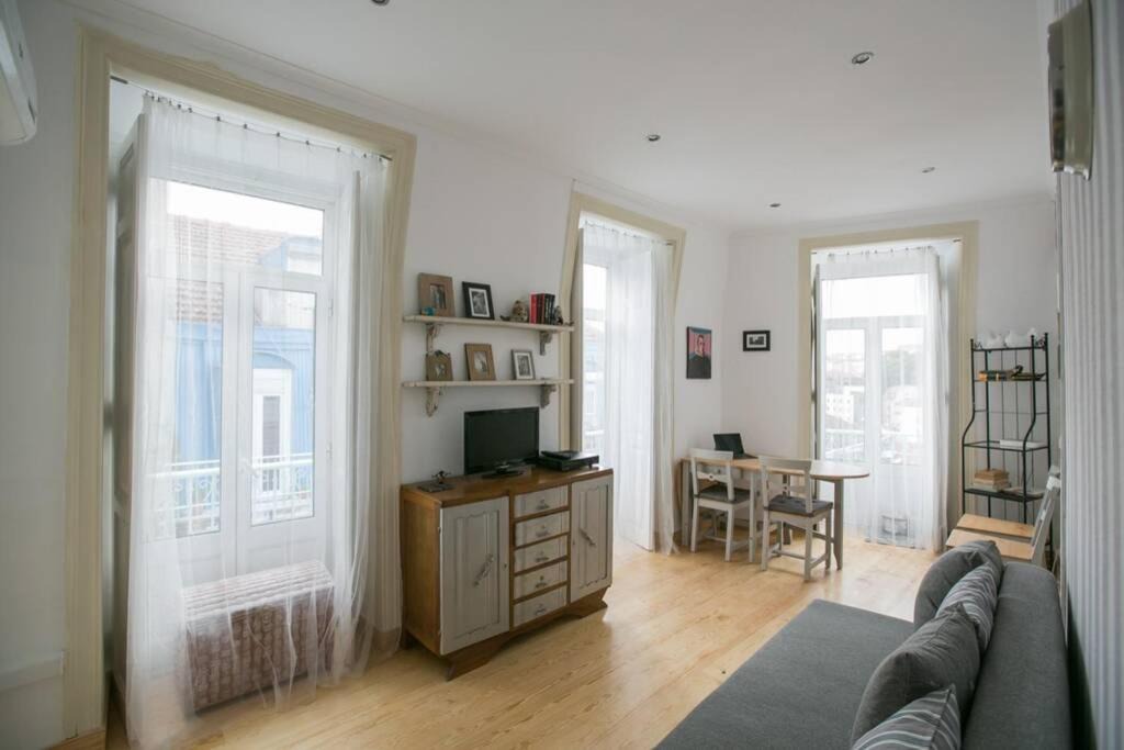Photo of Livingroom in Mouraria