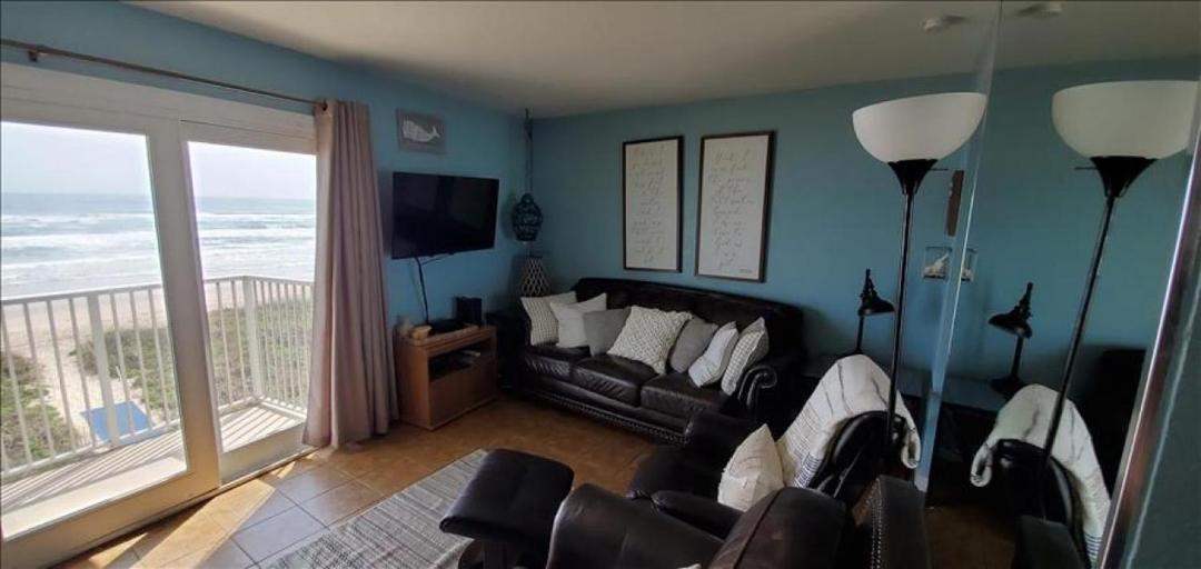 Photo of Livingroom in South Padre Island