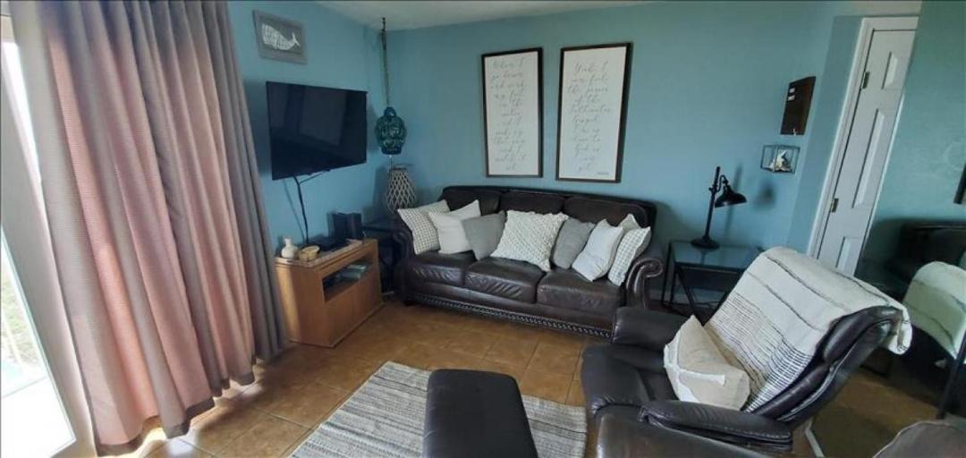 Photo of Livingroom in South Padre Island