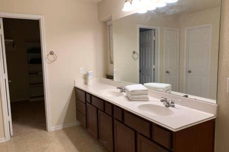 Photo of Bathroom in Barker