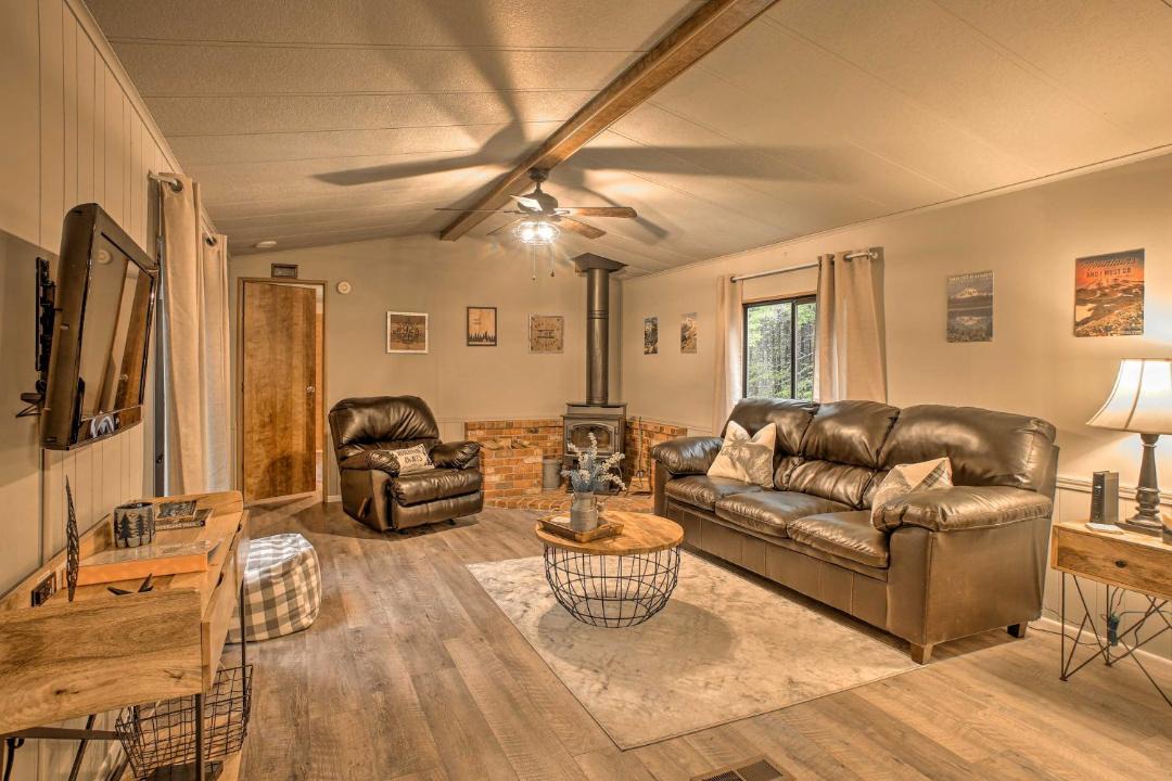 Photo of Livingroom in Ashford