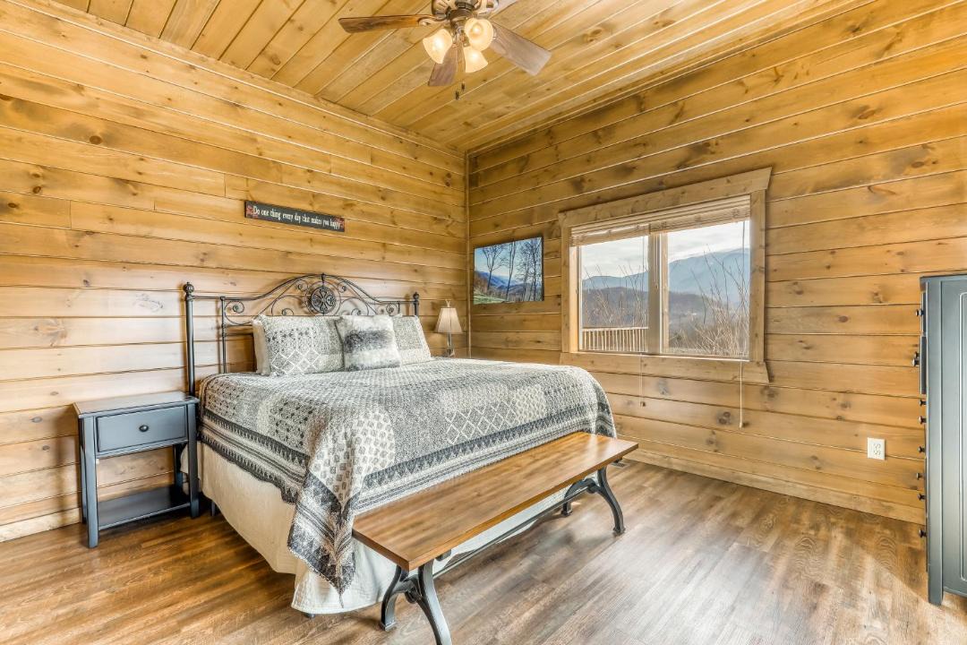 Photo of Bedroom in Gatlinburg