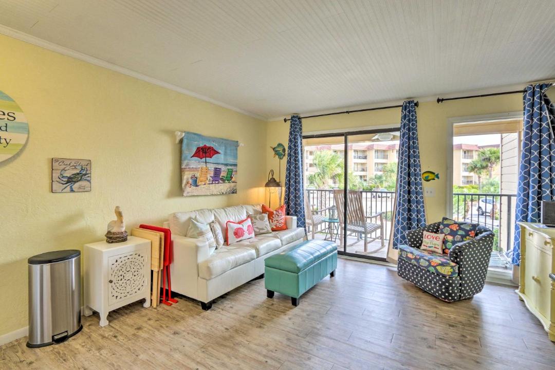 Photo of Livingroom in Folly Field