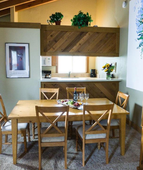 Photo of Livingroom in Truckee