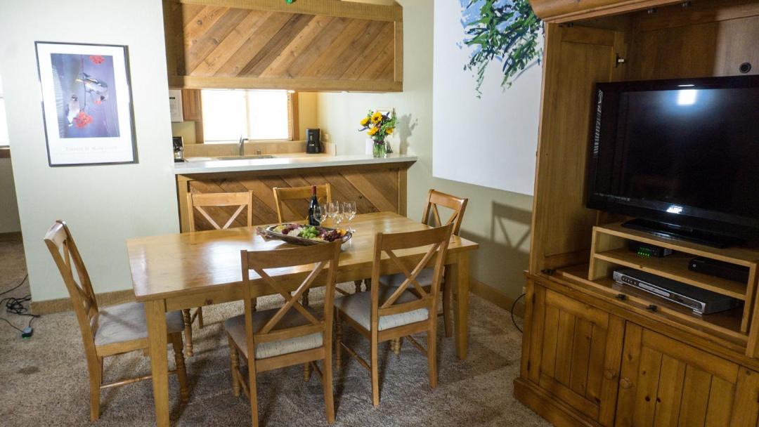Photo of Livingroom in Truckee