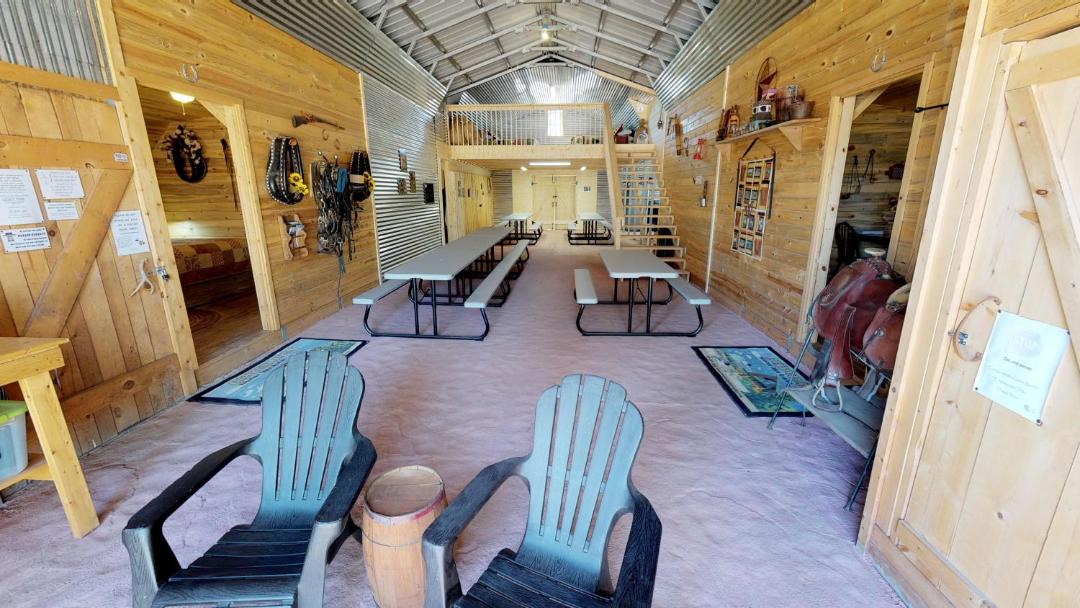 Photo of Livingroom in Monticello