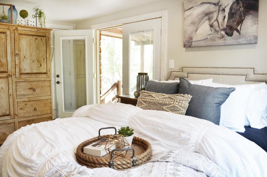 Photo of Bedroom in Ruidoso