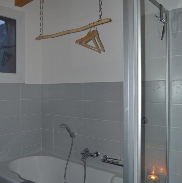 Photo of Bathroom in Surava