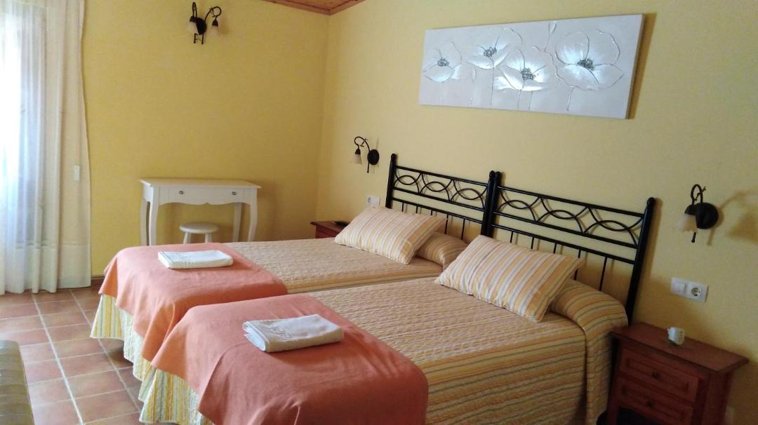 Photo of Bedroom in Lires