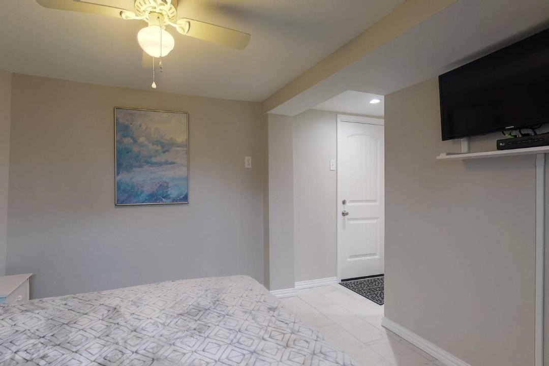 Photo of Bedroom in Jamaica Beach