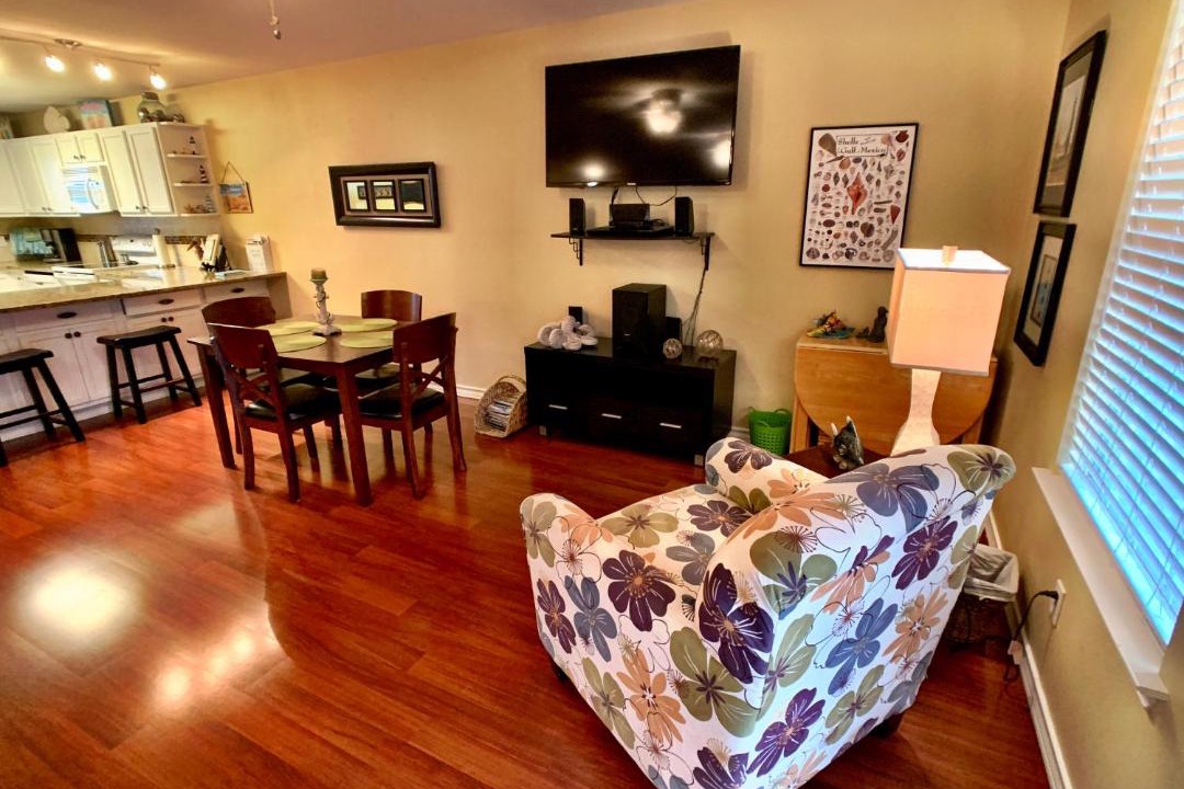 Photo of Livingroom in Crystal Beach