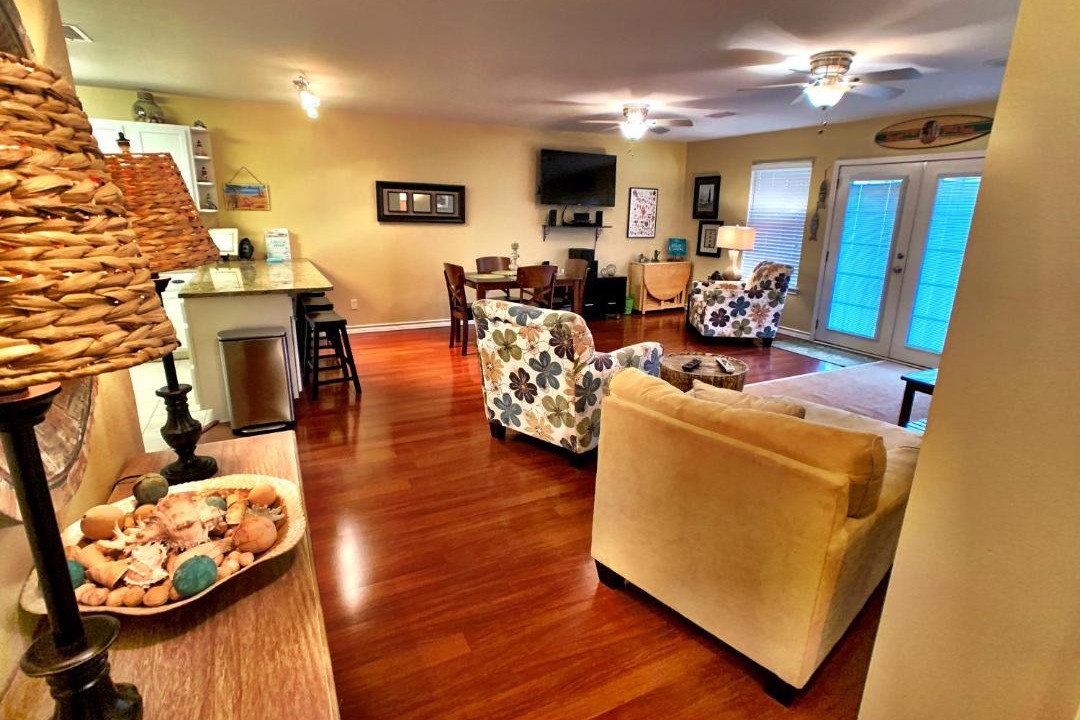 Photo of Livingroom in Crystal Beach