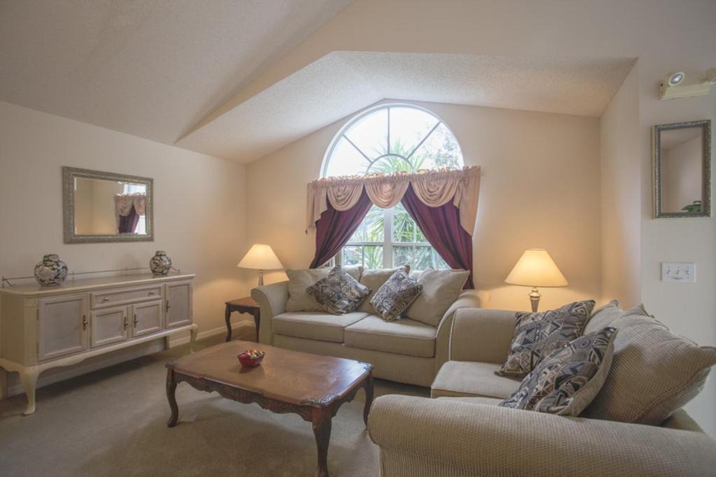 Photo of Livingroom in West Kissimmee