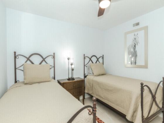 Photo of Bedroom in Park Shore