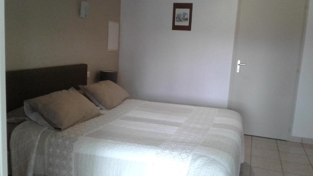 Photo of Bedroom in Saint-Germain-lAiguiller