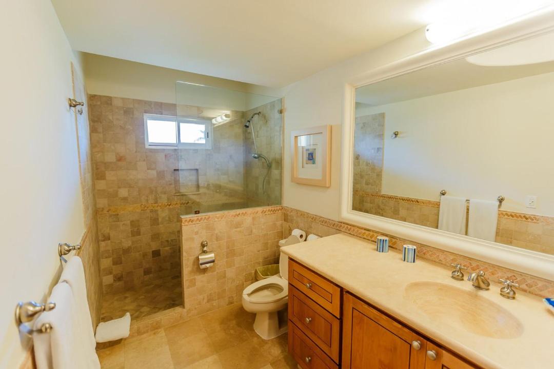 Photo of Bathroom in Zona Hotelera