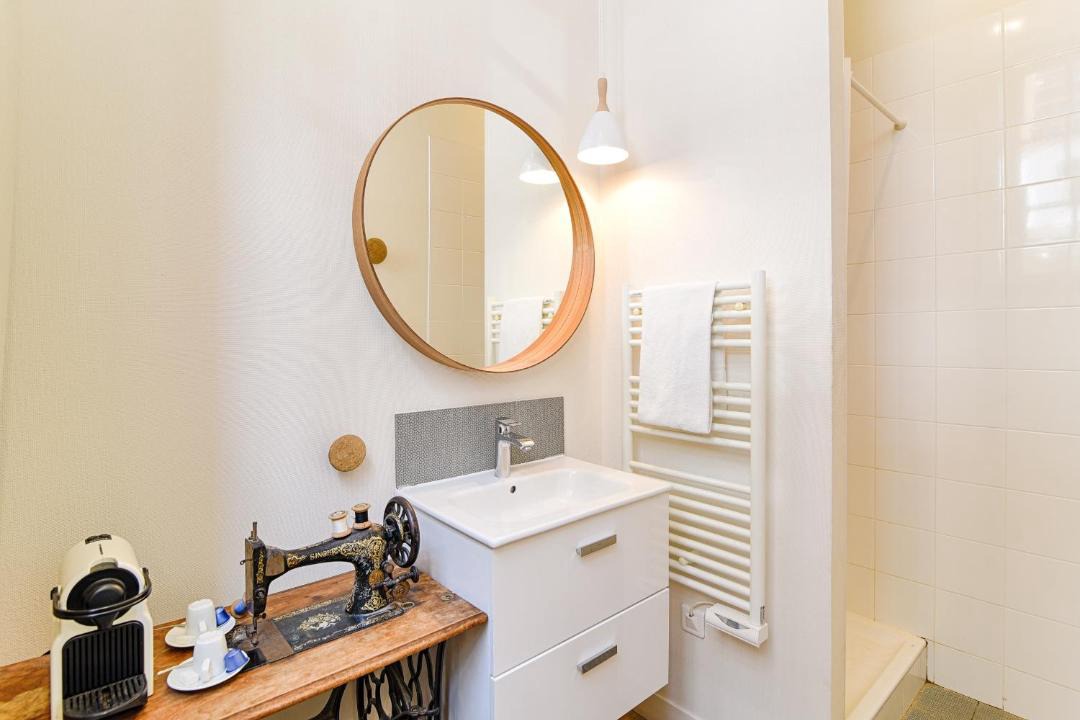 Photo of Bathroom in Voltaire - Saint Amour