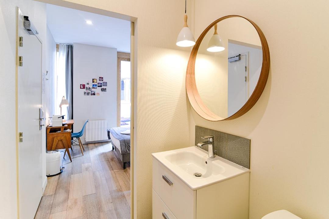 Photo of Bathroom in Voltaire - Saint Amour