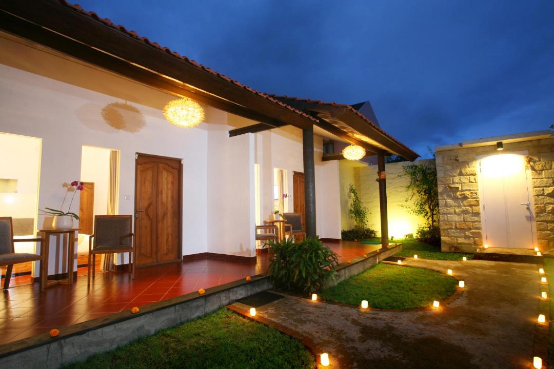 Photo of Buildings in Beraban