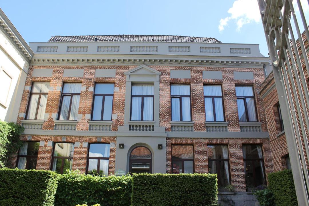 Photo of Others in Tournai