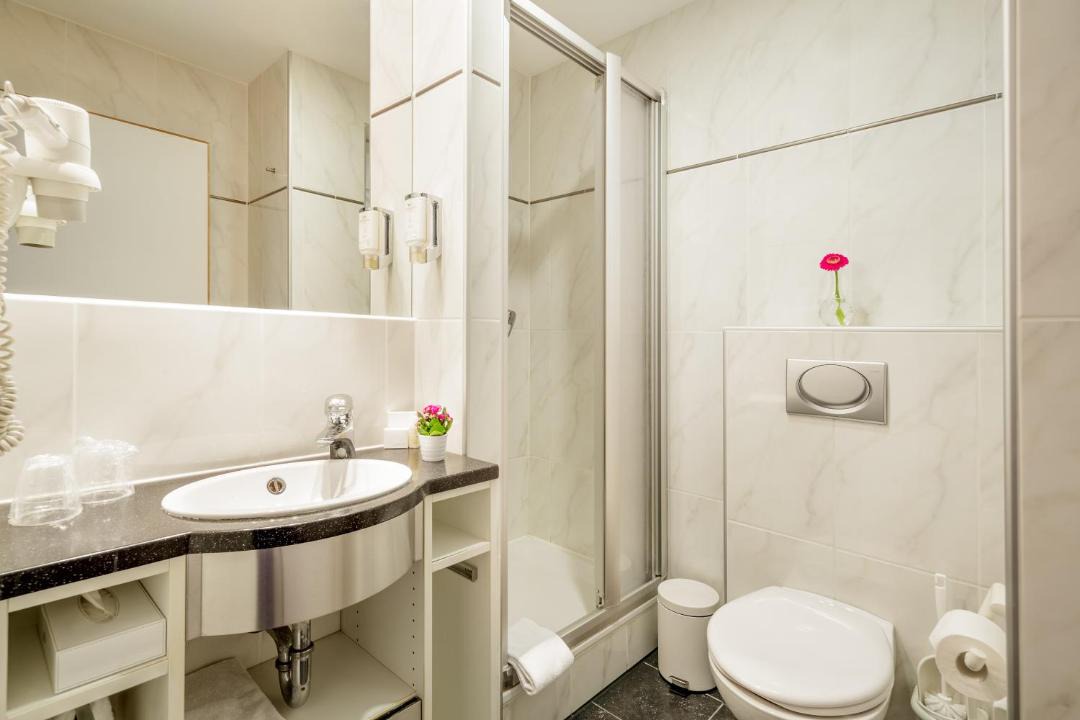 Photo of Bathroom in Deutz