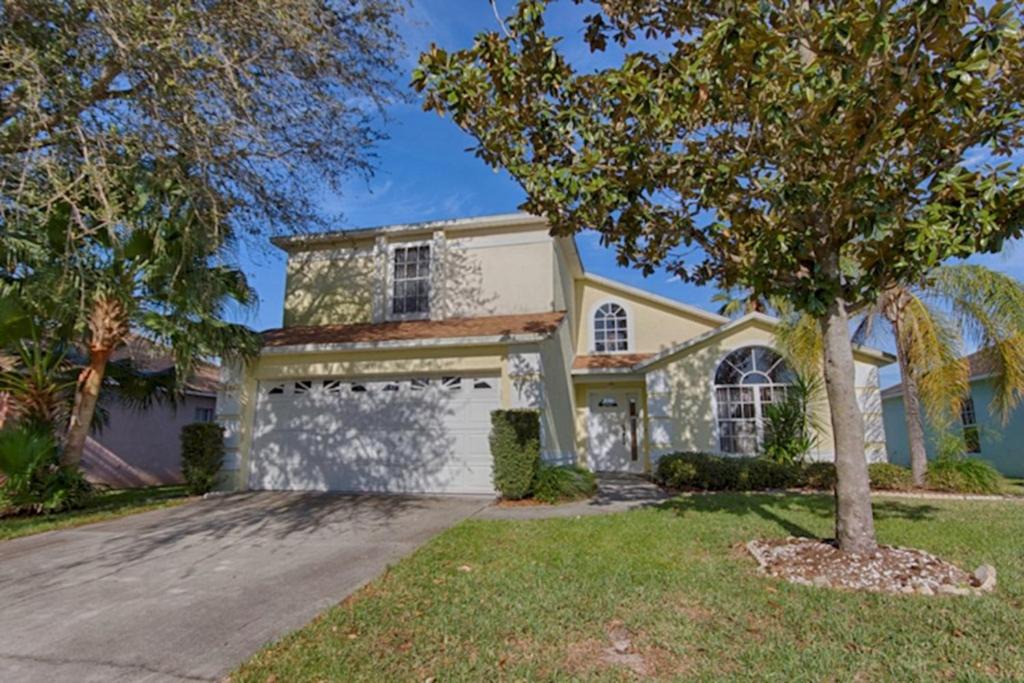 Photo of Buildings in West Kissimmee