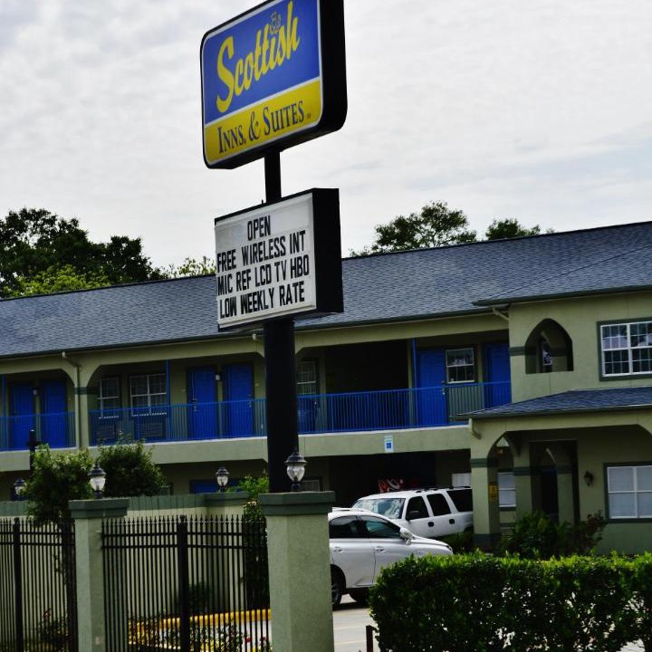 Photo of Buildings in Alvin