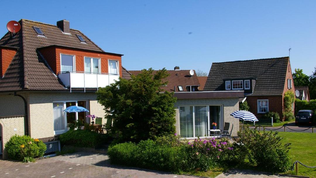 Photo of Buildings in Neuharlingersiel