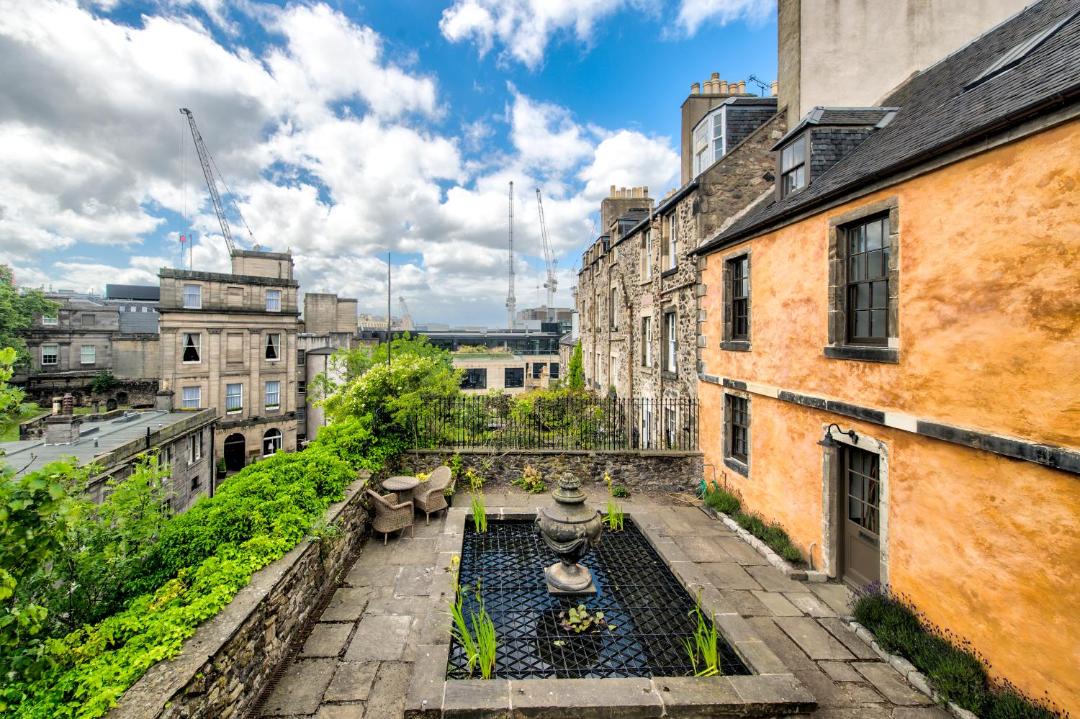 Photo of Buildings in New Town