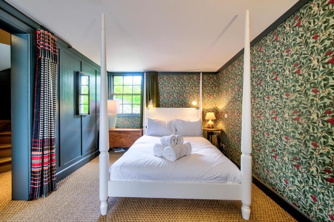 Photo of Bedroom in New Town