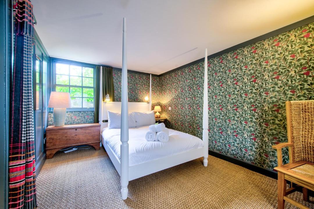 Photo of Bedroom in New Town