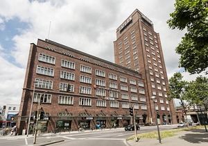 AZIMUT Hotel Cologne