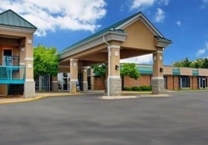 Days Inn by Wyndham Cedar Falls- University Plaza